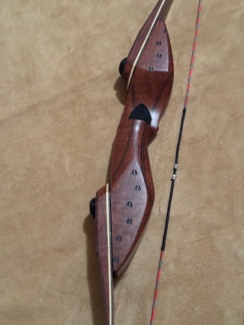 BWANA BOWS Safari Recurve, RH, 43# @ 28", 62" AMO