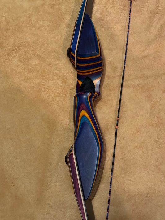 BWANA BOWS 3D Hunter Recurve, RH, 44# @ 28", 62" AMO