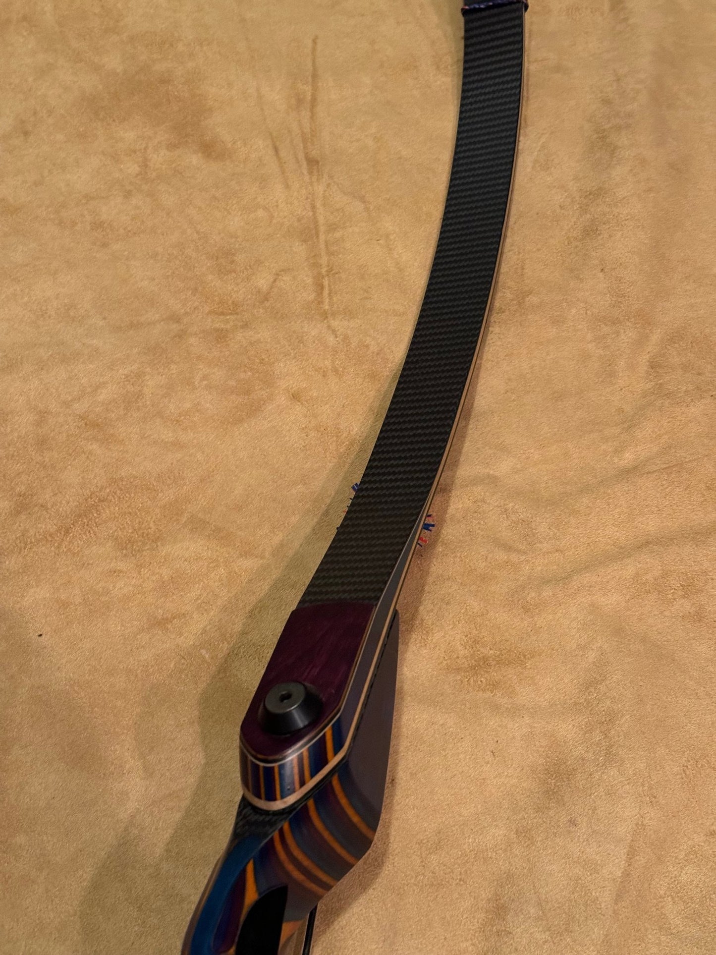 BWANA BOWS 3D Hunter Recurve, RH, 44# @ 28", 62" AMO