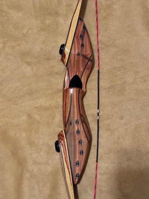BWANA BOWS Safari Recurve, RH, 52# @ 28", 58" AMO