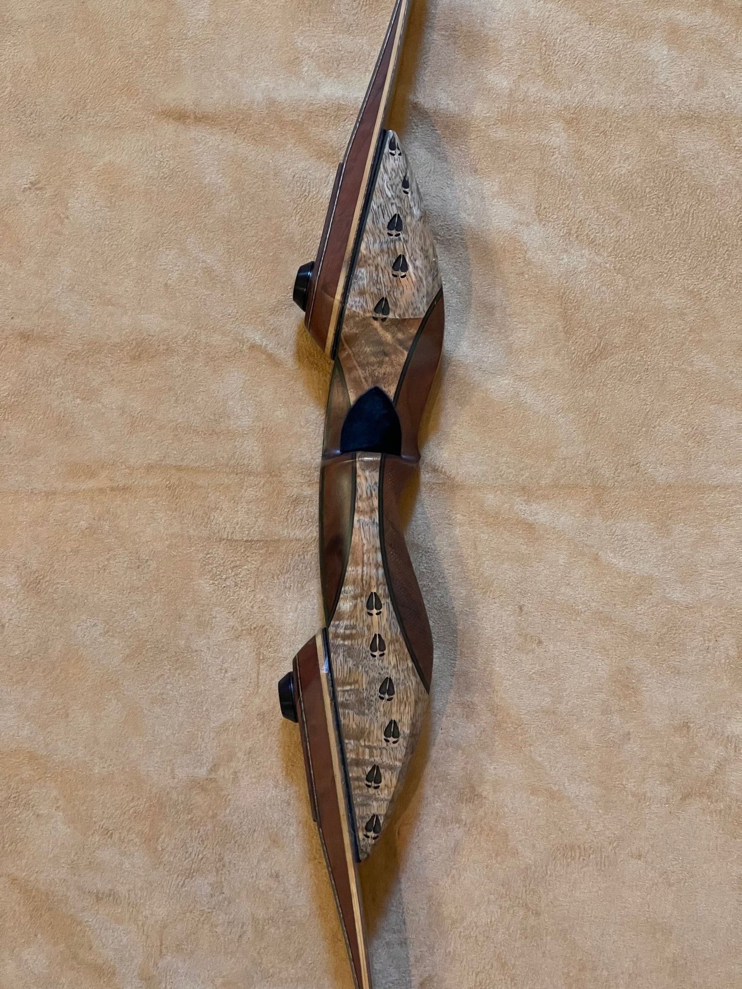 BWANA BOWS Safari Recurve, RH, 54# @ 28", 62" AMO