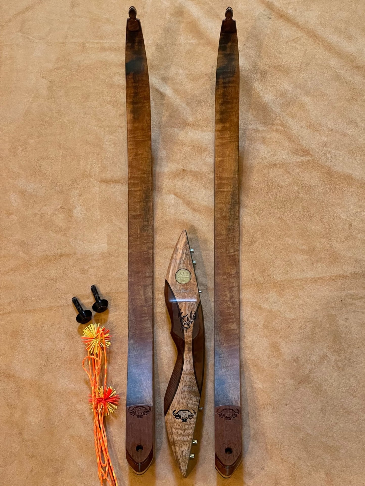 BWANA BOWS Safari Recurve, RH, 54# @ 28", 62" AMO