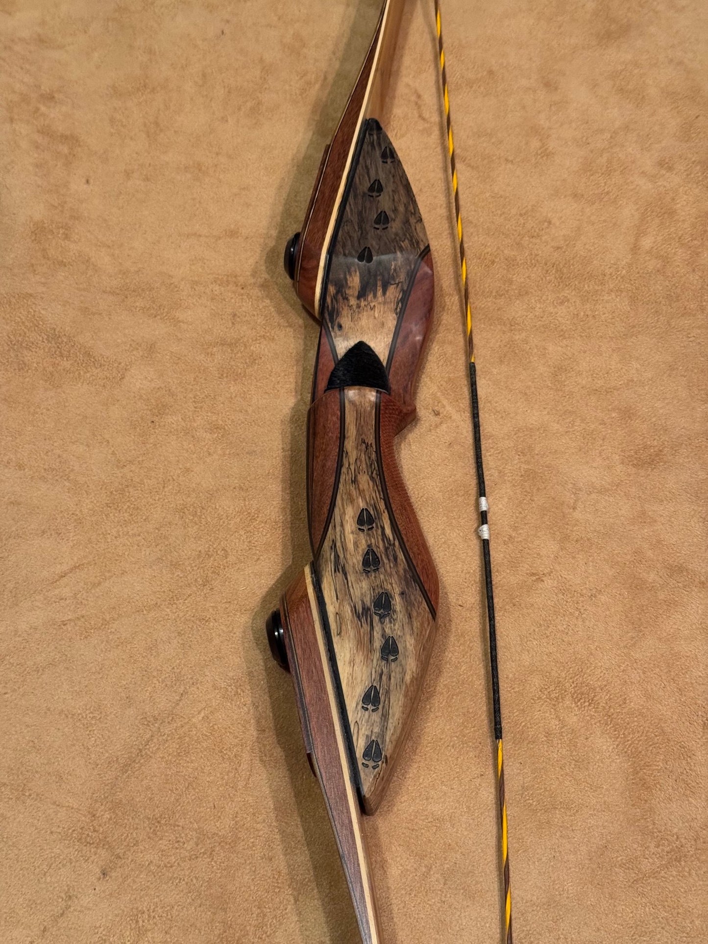 BWANA BOWS Safari Recurve, RH, 44# @ 28", 60" AMO